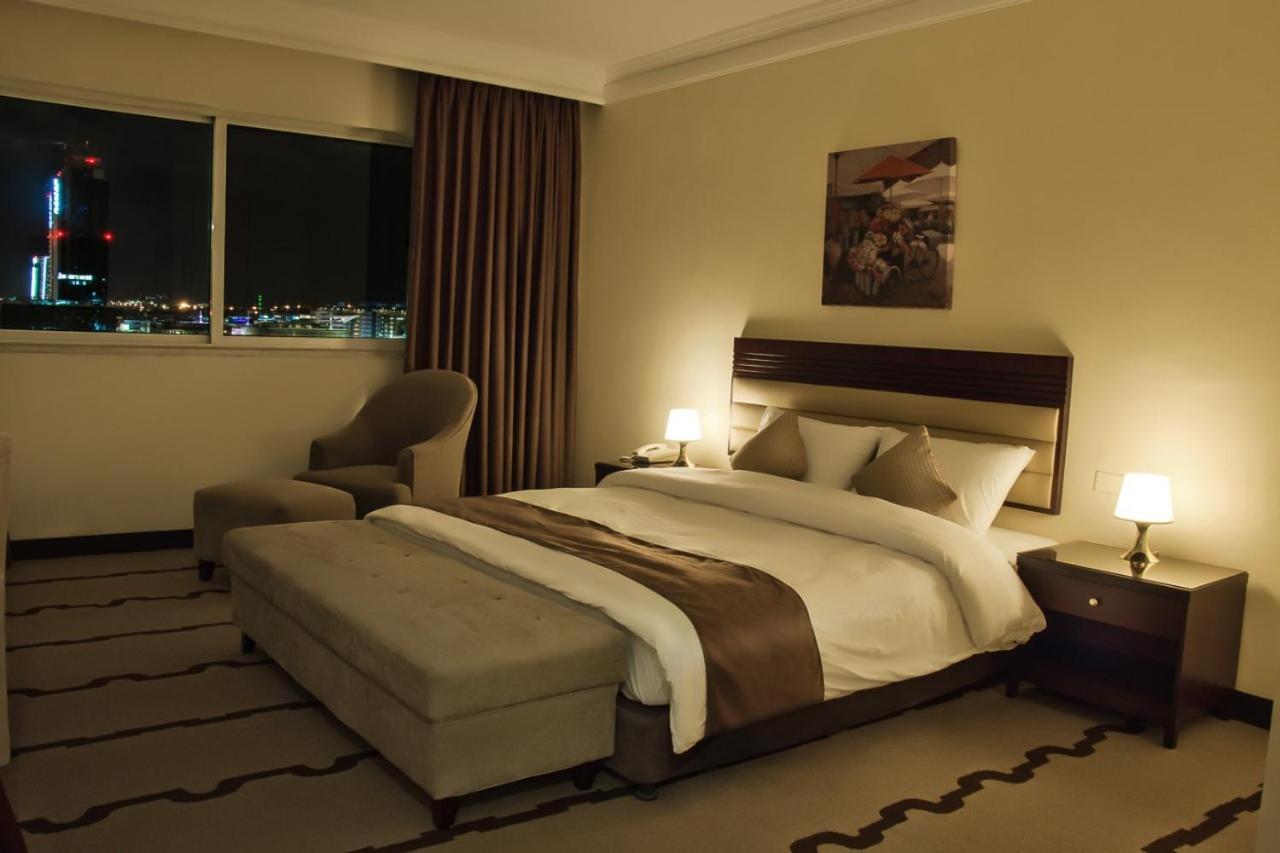עמאן Carnival Hotel מראה חיצוני תמונה